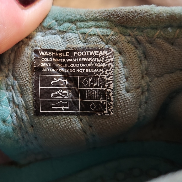 Keen kids taupe, green sandals - size 1 - Picture 6 of 6